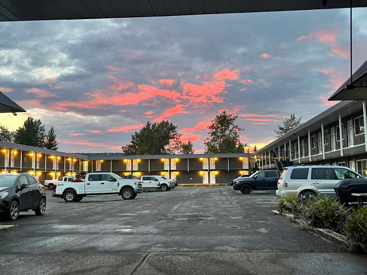 Anavada Inn & Suites - Prince George Exteriör bild