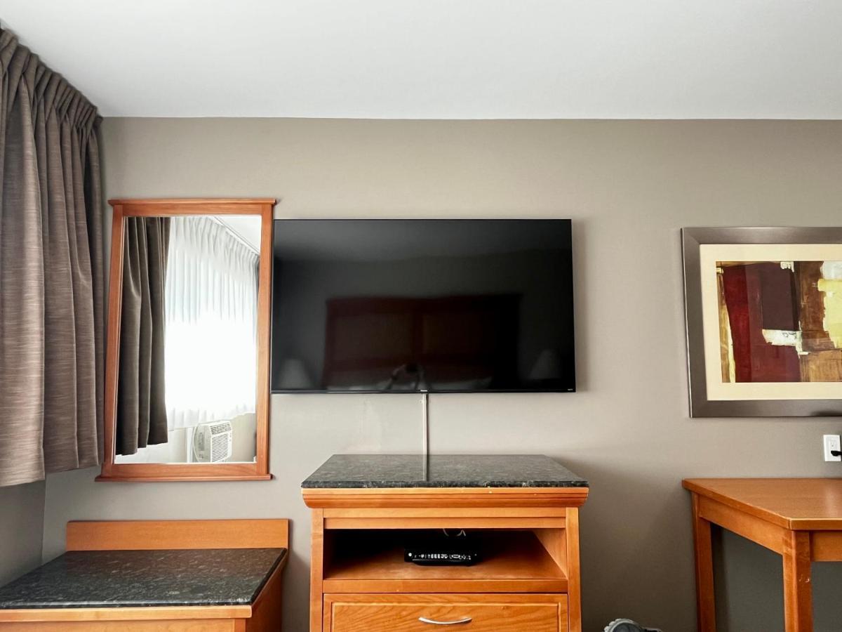 Anavada Inn & Suites - Prince George Exteriör bild