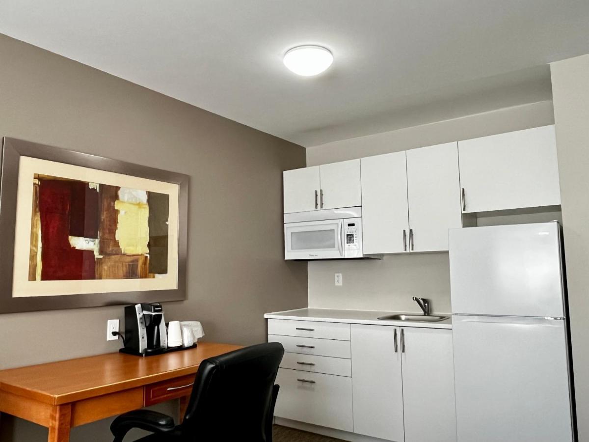 Anavada Inn & Suites - Prince George Exteriör bild