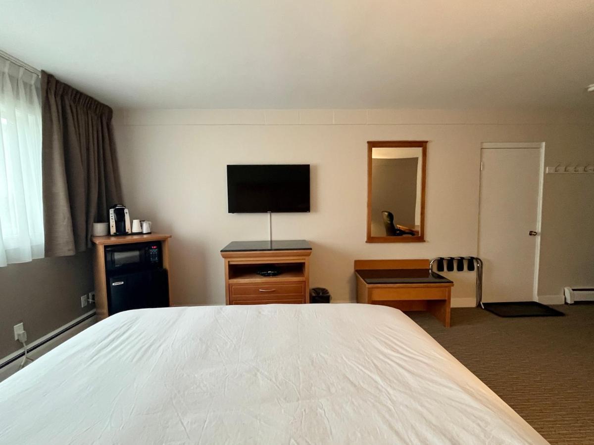 Anavada Inn & Suites - Prince George Exteriör bild