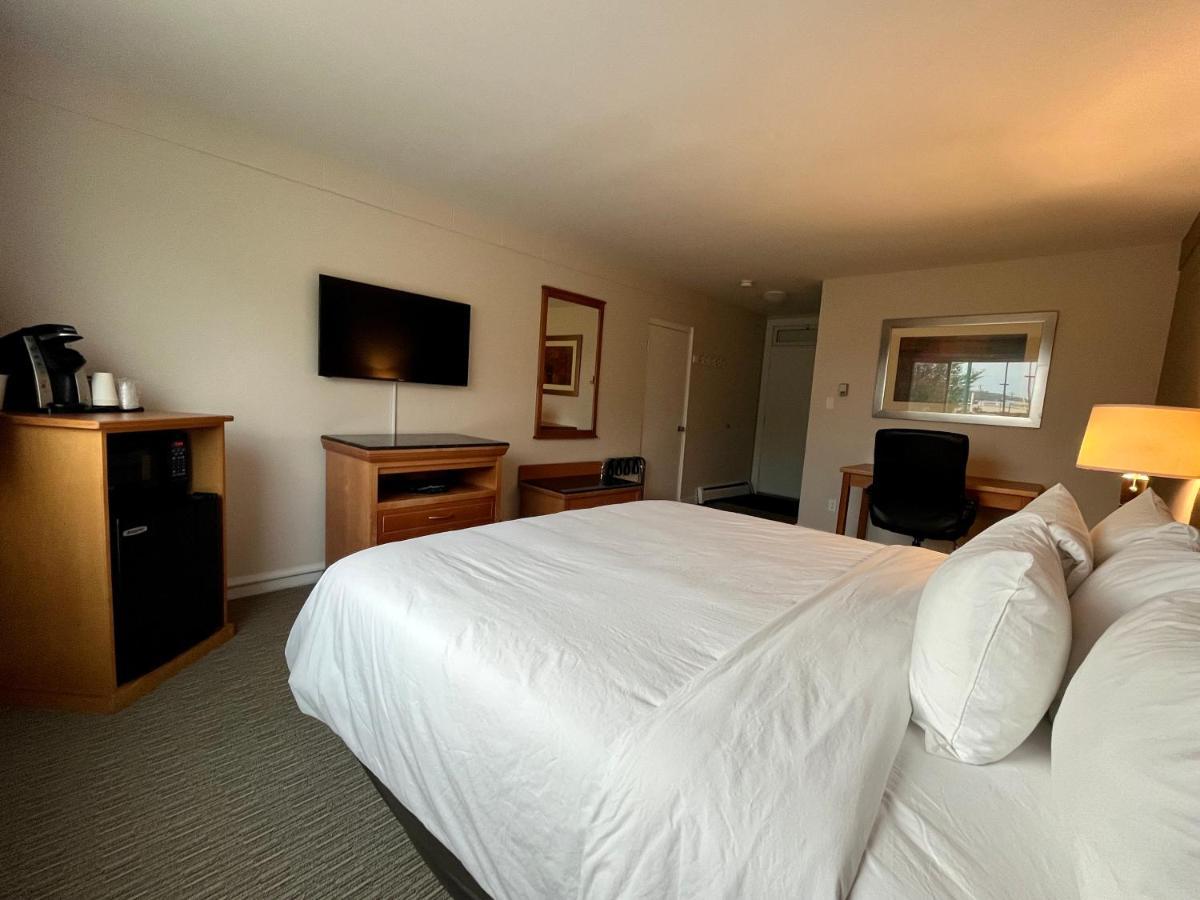 Anavada Inn & Suites - Prince George Exteriör bild