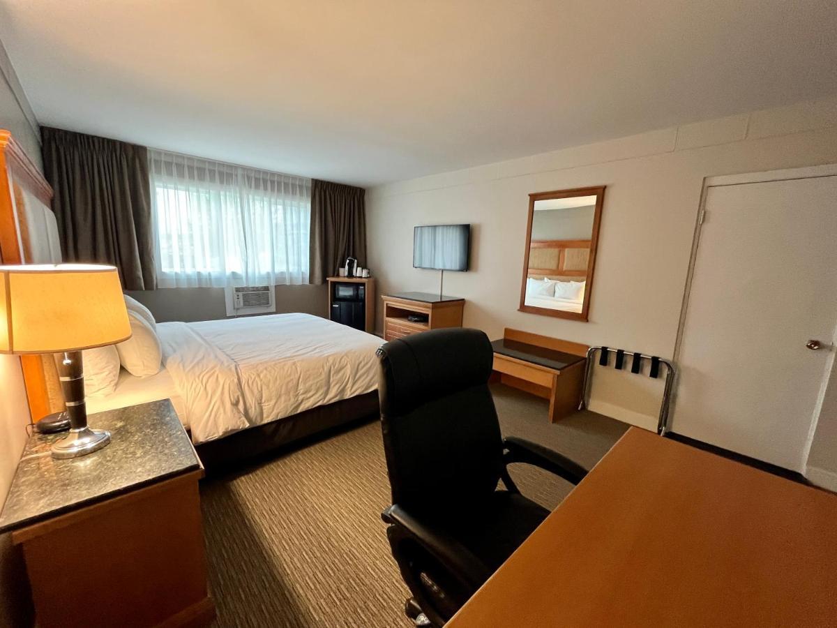 Anavada Inn & Suites - Prince George Exteriör bild