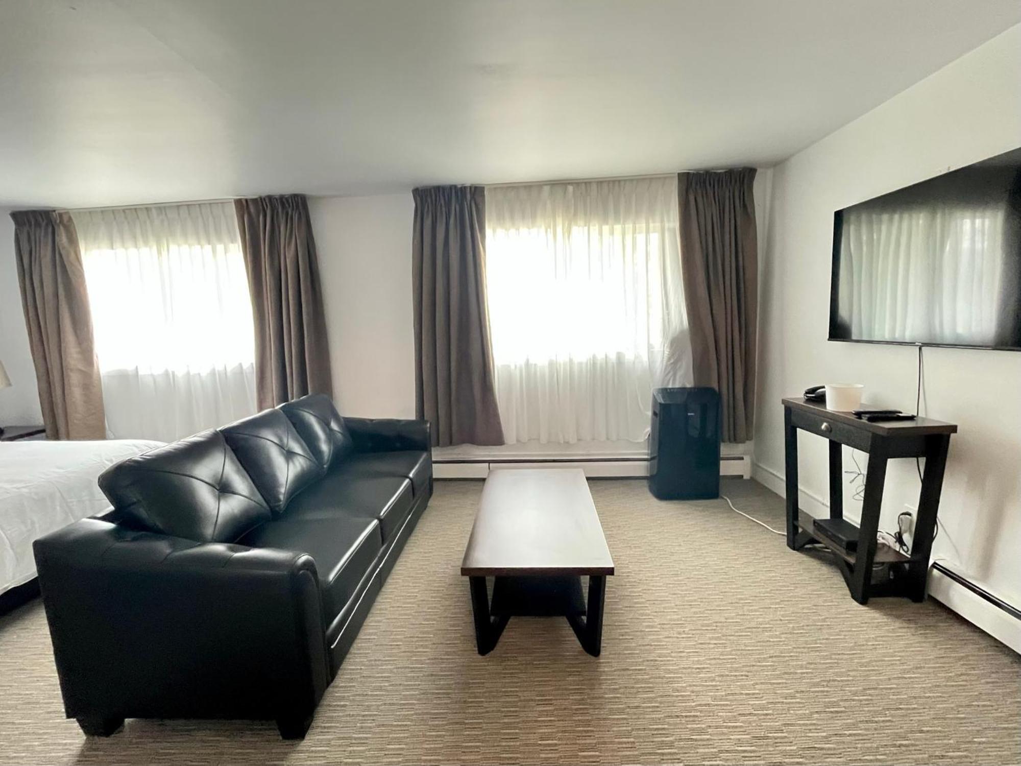 Anavada Inn & Suites - Prince George Exteriör bild